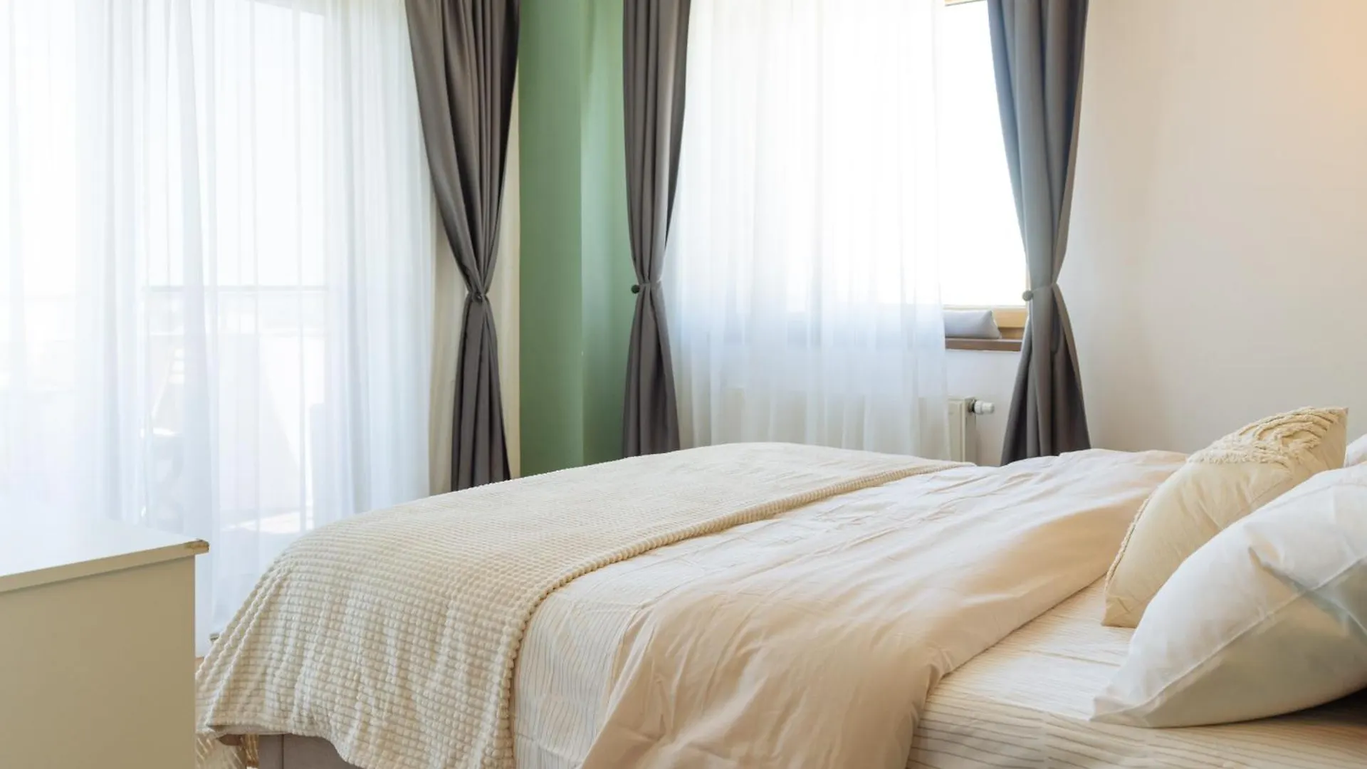 Monte Carlo Visage Apartment Bucharest
